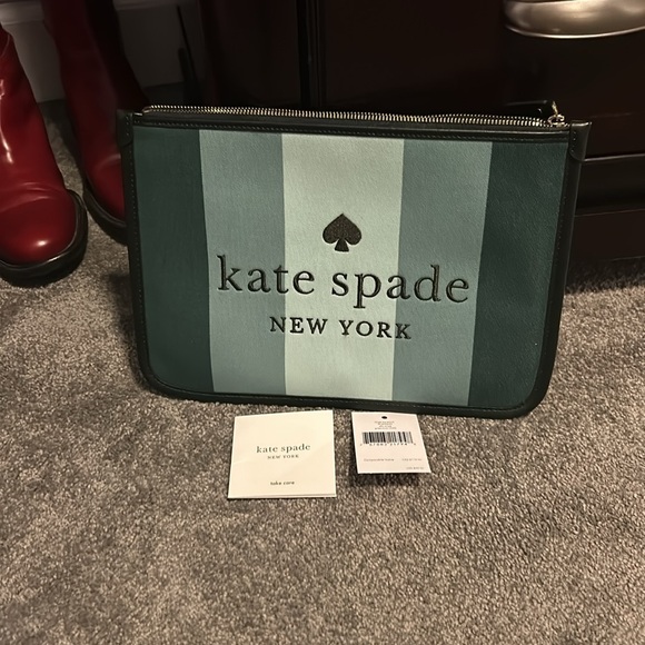 Kate Spade large zip pouch - Picture 2 of 4